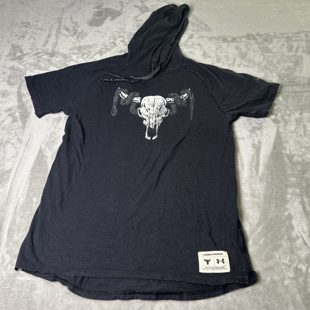 Under Armour Men's Black Pullover Hoodie Graphic Skull Snake Short Sleeve Logo S